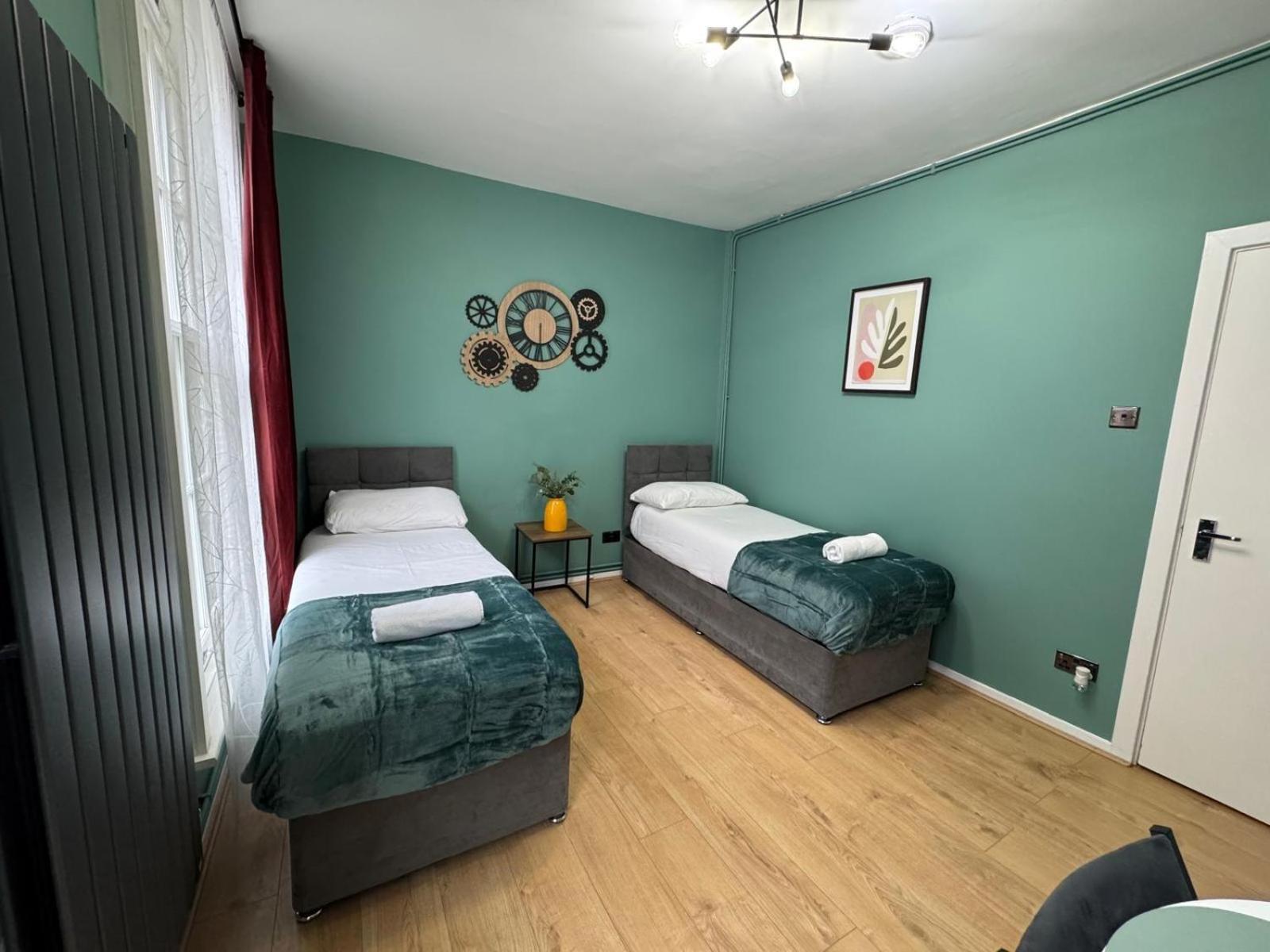 Kings Cross-Euston Apartment Londra Esterno foto